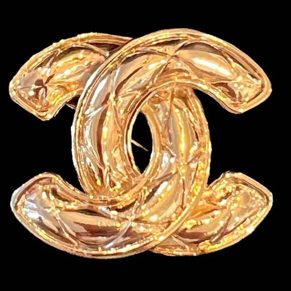 Chanel Matelasse CC Small Brooch - Picture 3 of 5